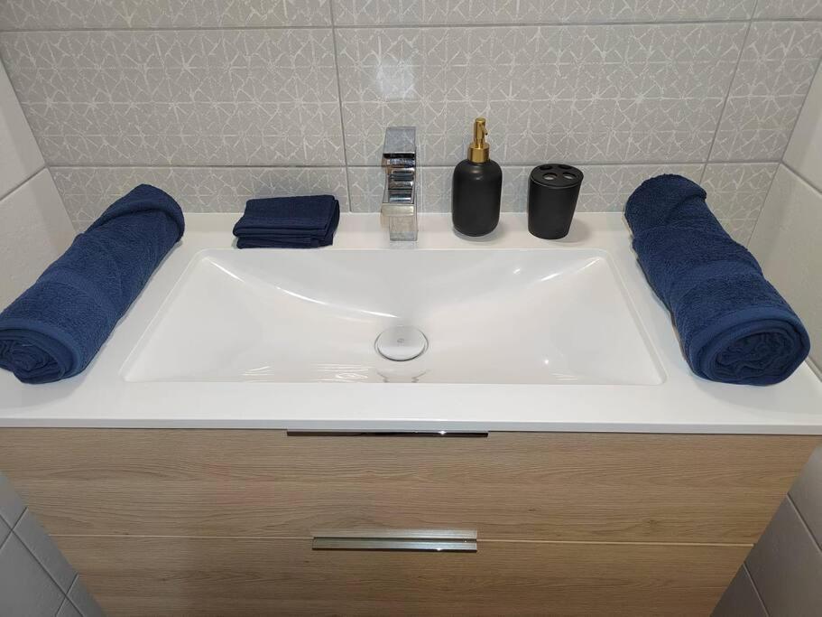 Appartement T2 La Voute Gontardaise à Les Granges-Gontardes Extérieur photo